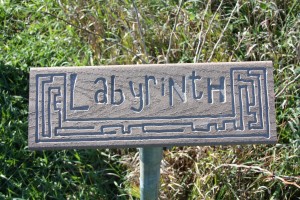 Labyrinth Sign